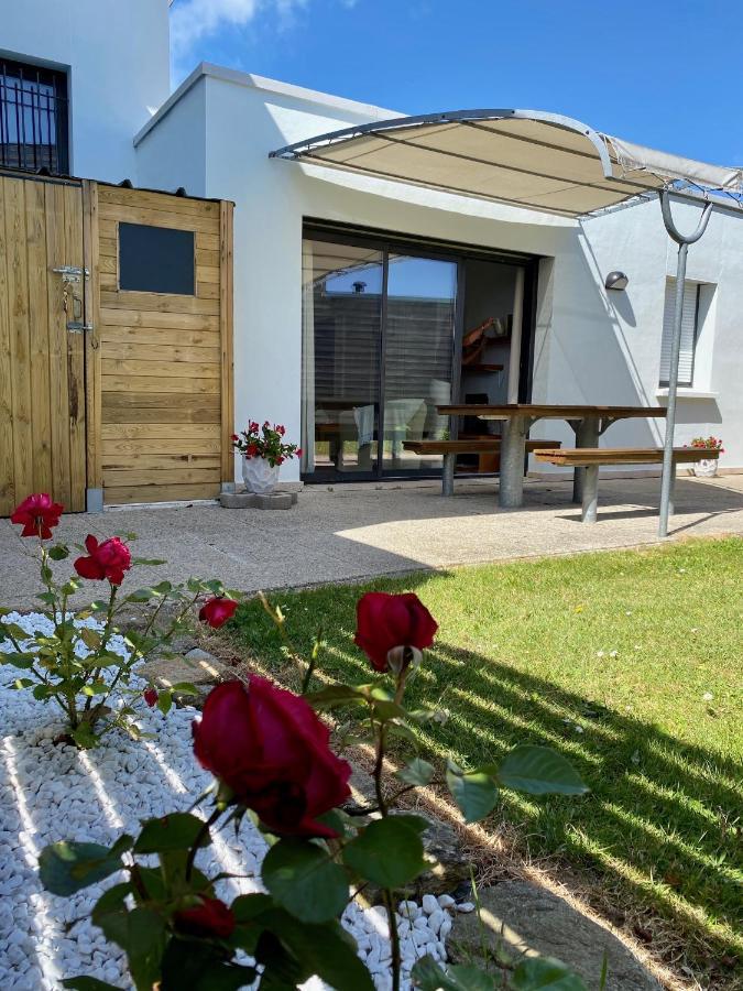 Pied A Terre Pour Des Vacances Au Bord De La Mer Le Conquet Luaran gambar
