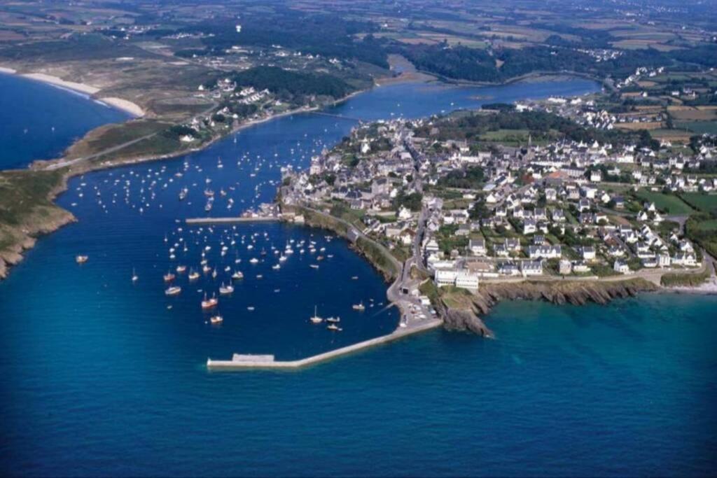 Pied A Terre Pour Des Vacances Au Bord De La Mer Le Conquet Luaran gambar